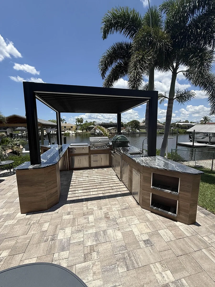 Cabana and pergola structure by Oasis Outdoor Living, project photo 13