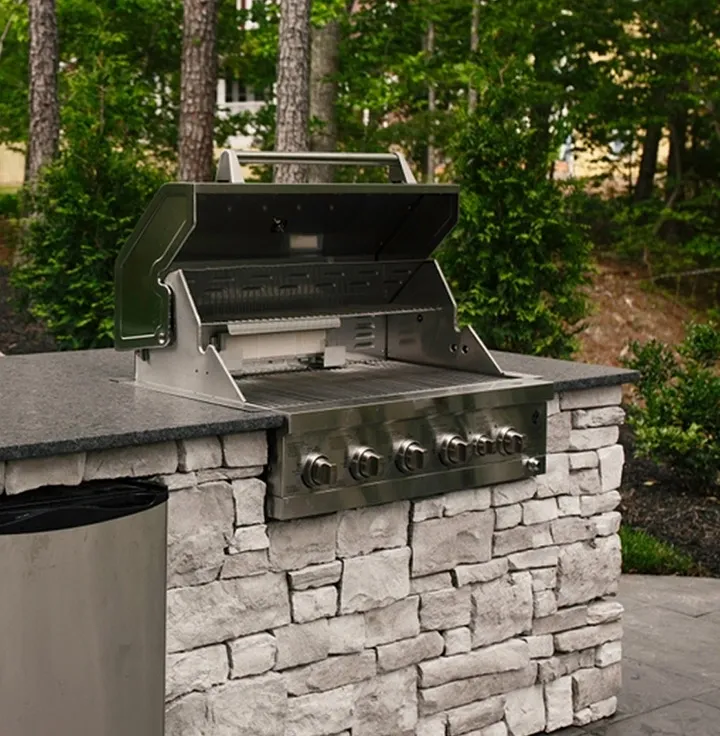 Built-in outdoor grill by Oasis Outdoor Living, project photo 3